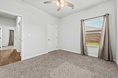 Great location near Research Park Blvd. Upgraded, 3 year old - photo 29