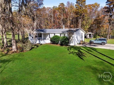 Enjoy Southern Living at its finest on this 5.5+ acre country - photo 57