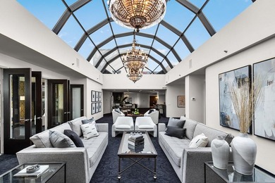 Rare Top-Floor Penthouse with unbelievable Views of Bde Maka Ska - photo 1