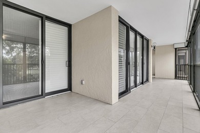 Completely renovated and professionally designed 2-bedroom, 2 - photo 15