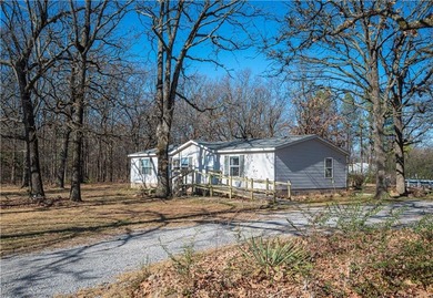 Lake Flint Creek Home For Sale in Gentry Arkansas