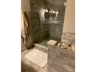 WOW, amazing double 2868 sq. ft. condo unit in Greenridge - photo 28