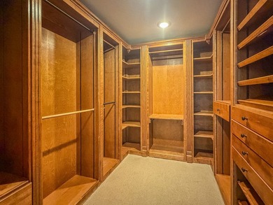 Spacious 4 bedroom, 2.5 bath home with a 4 car garage on over - photo 46