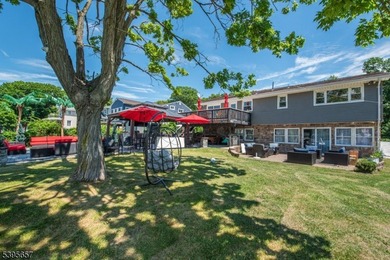Lakefront Outdoor Entertainers Paradise! 4 Bedrooms + office, 3 - photo 7