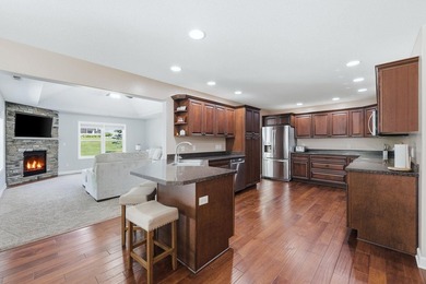 Welcome home to this beautifully maintained one-owner residence - photo 15