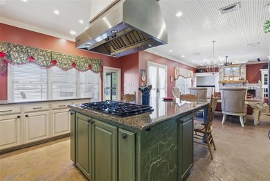 Stately French-inspired custom home in the highly sought-after - photo 17