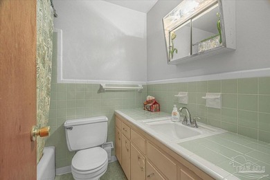 Welcome to this charming 3-bedroom, 2-bath BRICK home perfectly - photo 22