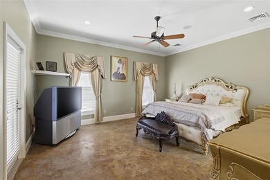 Stately French-inspired custom home in the highly sought-after - photo 23