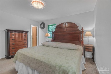 Welcome to this charming 3-bedroom, 2-bath BRICK home perfectly - photo 24