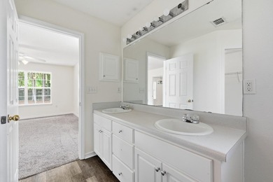 Welcome home to this beautifully maintained brick residence - photo 25