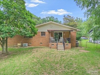 Welcome to this charming 3-bedroom, 2-bath BRICK home perfectly - photo 30