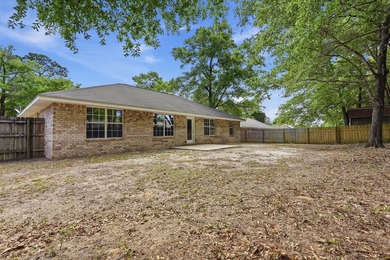 Welcome home to this beautifully maintained brick residence - photo 31