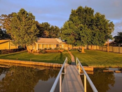 Lake Home For Sale in Possum Kingdom Lake, Texas
