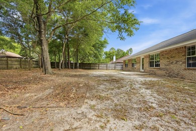 Welcome home to this beautifully maintained brick residence - photo 32