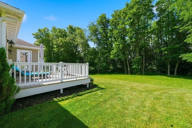 Welcome home to this beautifully maintained one-owner residence - photo 34