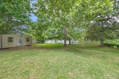 Welcome to this charming 3-bedroom, 2-bath BRICK home perfectly - photo 35