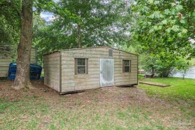 Welcome to this charming 3-bedroom, 2-bath BRICK home perfectly - photo 36
