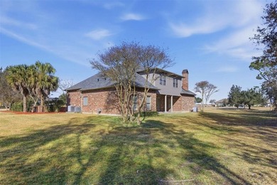 Stately French-inspired custom home in the highly sought-after - photo 38