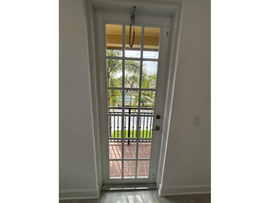 Mostly renovated, upgraded floors, kitchen countertops and all - photo 41