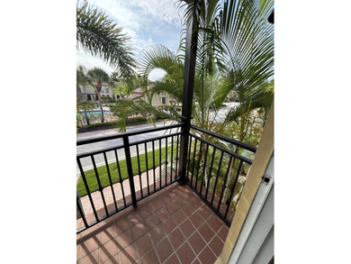 Mostly renovated, upgraded floors, kitchen countertops and all - photo 42