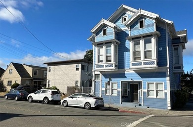 3200 California - photo 1