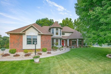 Lake Home Sale Pending in Elkhart, Indiana