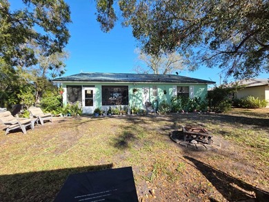 Lake Okeechobee Access - Double Lot Spacious 2-bedroom, 2-bath - photo 6