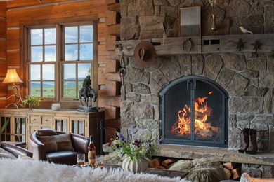 Website: ww.sawtoothmtnretreat.my.canva.site. This is rare - photo 11