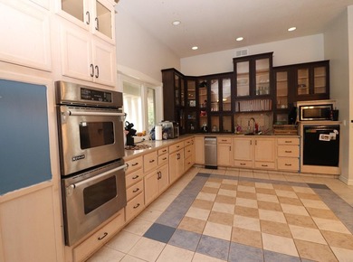 Gorgeous 175' lakefront property on a private 1.54 acre property - photo 13