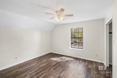 Welcome to this charming Creole cottage located near the Windsor