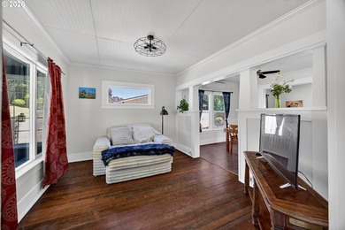 Timeless Craftsman character meets updated urban-industrial - photo 10