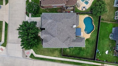 Welcome to this meticulously maintained 6-bedroom home on a - photo 38