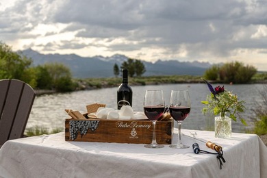 Website: ww.sawtoothmtnretreat.my.canva.site. This is rare - photo 40