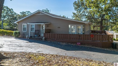 Lake Home For Sale in Gilbertsville, Kentucky