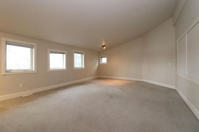Gorgeous 175' lakefront property on a private 1.54 acre property - photo 44