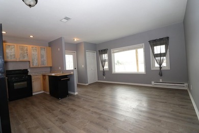 Gorgeous 175' lakefront property on a private 1.54 acre property - photo 49