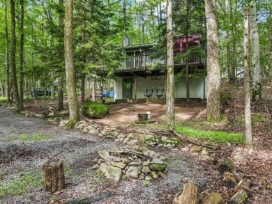 Lake Home For Sale in Pocono Lake, Pennsylvania