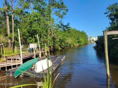 Your opportunity awaits with this ideally positioned waterfront - photo 4