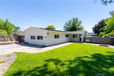 Welcome to 9606 Atascadero Avenue, a beautiful single-level - photo 2
