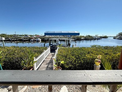 Riverfront Living at Its Finest - Panoramic Manatee River Views - photo 3