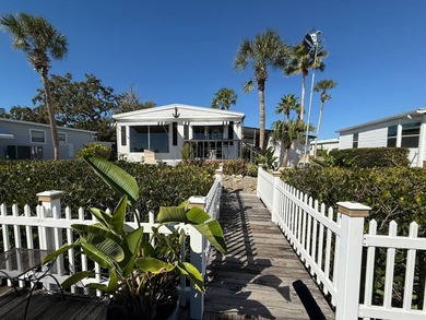 Riverfront Living at Its Finest - Panoramic Manatee River Views - photo 4