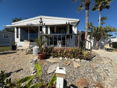 Riverfront Living at Its Finest - Panoramic Manatee River Views - photo 10