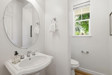 Now offered at an exceptional price! Ground floor bedroom and - photo 12