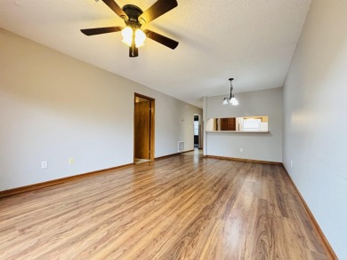 Discover low-maintenance living, maintained 2 bedroom