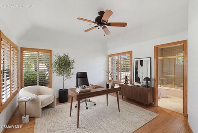 This beautifully maintained 4-bedroom, 4-bathroom residence - photo 21