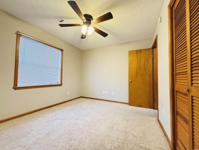 Discover low-maintenance living, maintained 2 bedroom