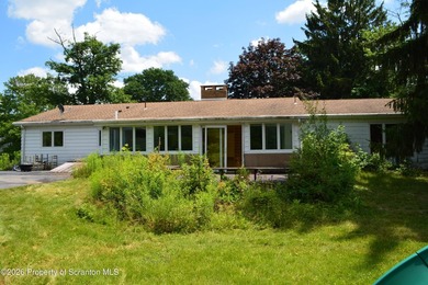 Large ranch home in Abington School District, 1.39 acres, 2 car - photo 25