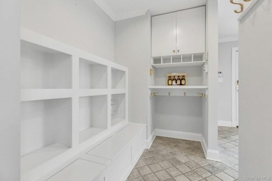 Enjoy the splendor and many amenities of your private country - photo 28