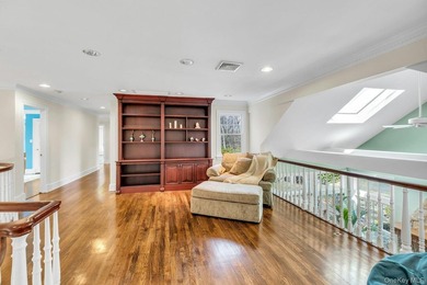 Enjoy the splendor and many amenities of your private country - photo 33