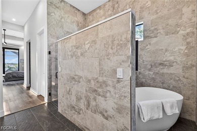 Experience the pinnacle of ultra-luxury living in this - photo 44